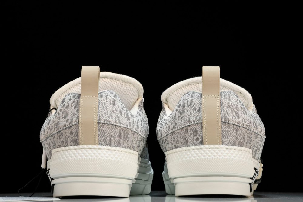 D1or B23 Skater Low 'Oblique' - Image 7