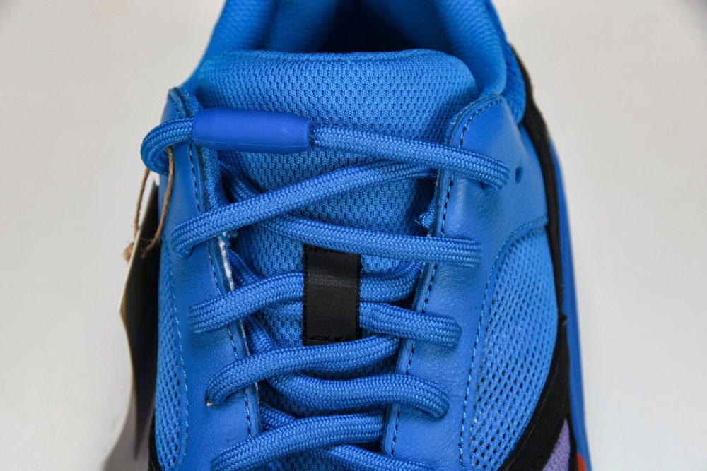 Yzy Boost 700 Hi-Res Blue - Image 12