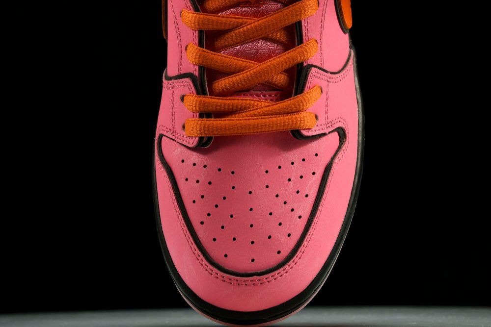 Powerpuff Girls x SB Dnk Low 'Blossom' - Image 6