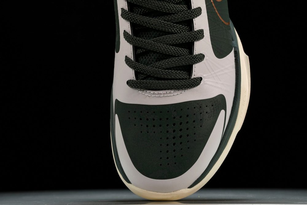 Kobe 5 Protro 'EYBL' - Image 6
