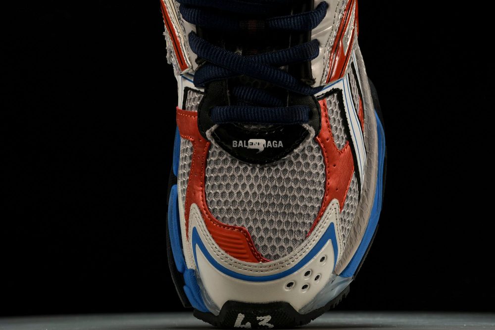 Runner 'Grey Blue Red Black' - Image 6