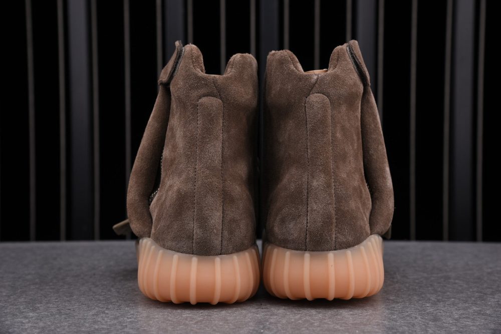Yzy Boost 750 Chocolate - Image 6