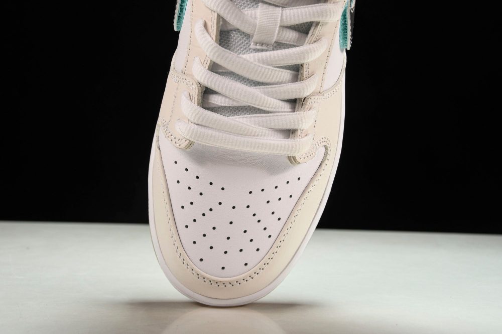 SB Dnk Low x Diamond Supply Co. 'White Diamond' - Image 6