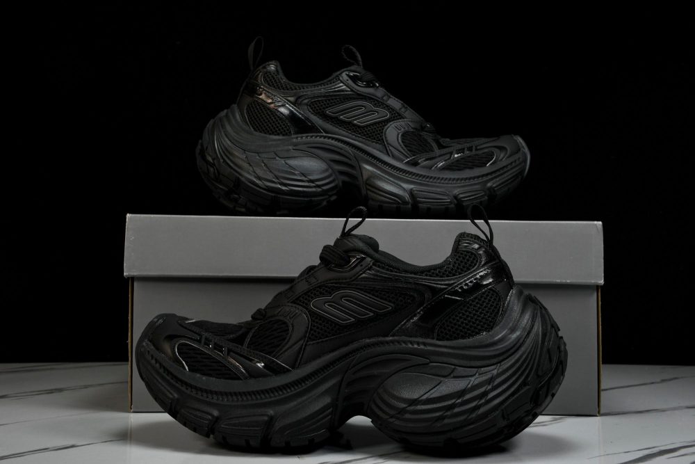 10XL Sneaker 'Black' - Image 24
