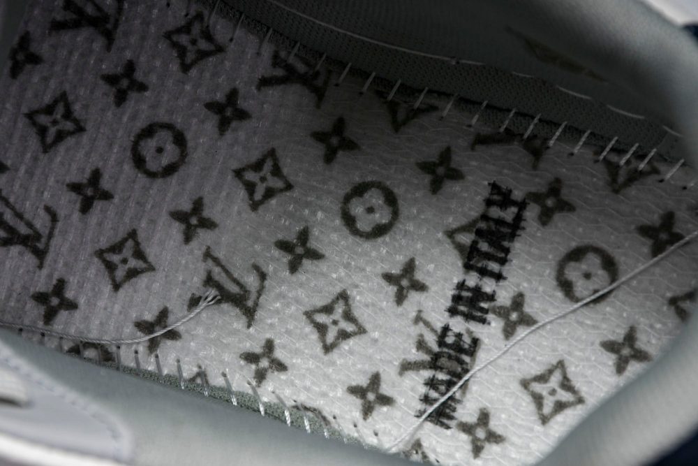 Louis Vuittоп Trainer Low NYC Exclusive 'City of Dreams' - Image 15