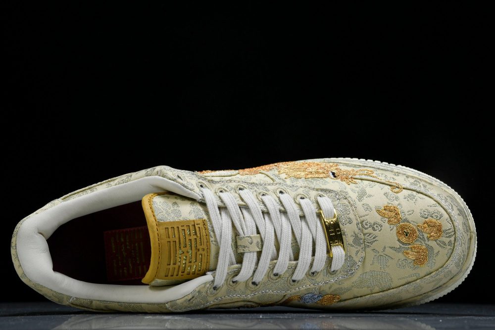 AF1 Low Year of the Dragon 'Gold' (2024) - Image 4
