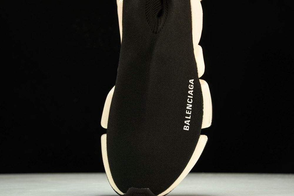 Speed 2.0 Trainers 'Black White' - Image 6