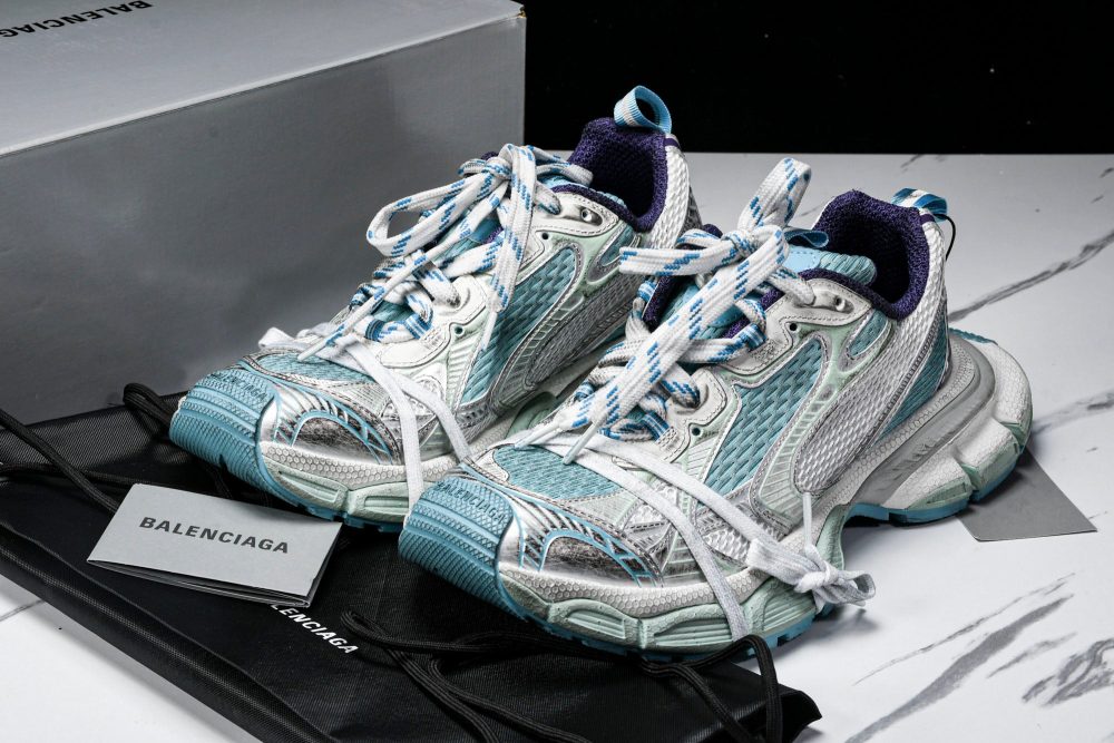 3XL Sneaker 'White Light Blue' - Image 22