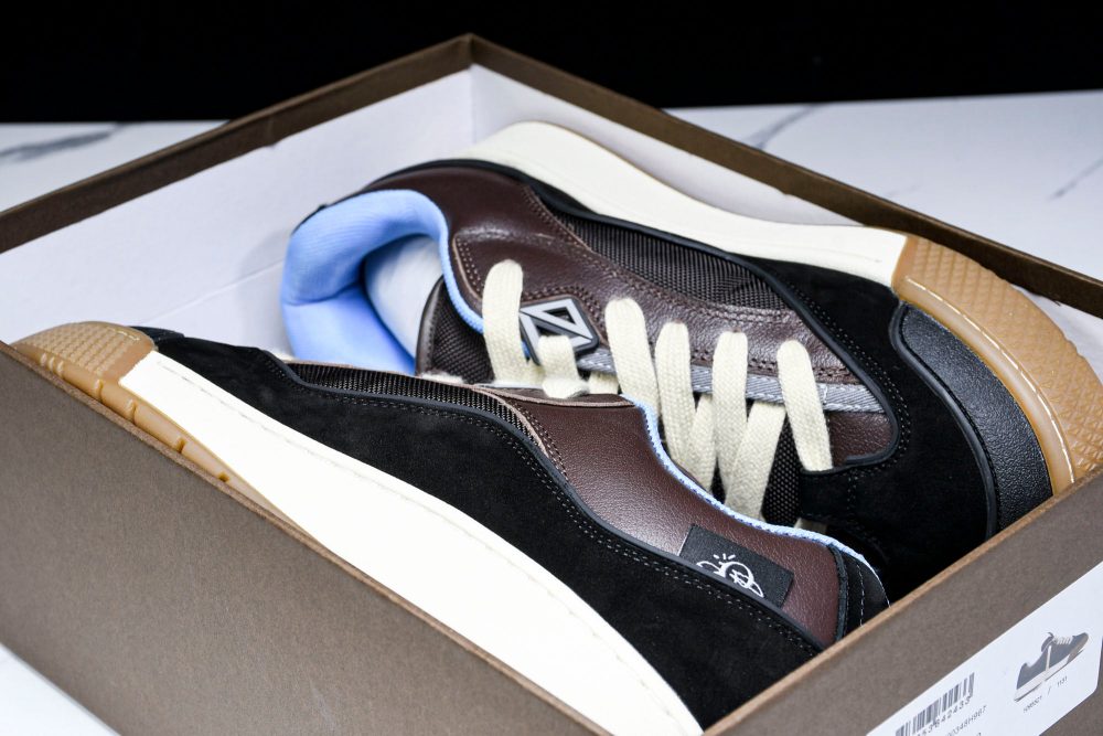 Travis Scott x D1or B713 Cactus Jack 'Mocha Black' - Image 28