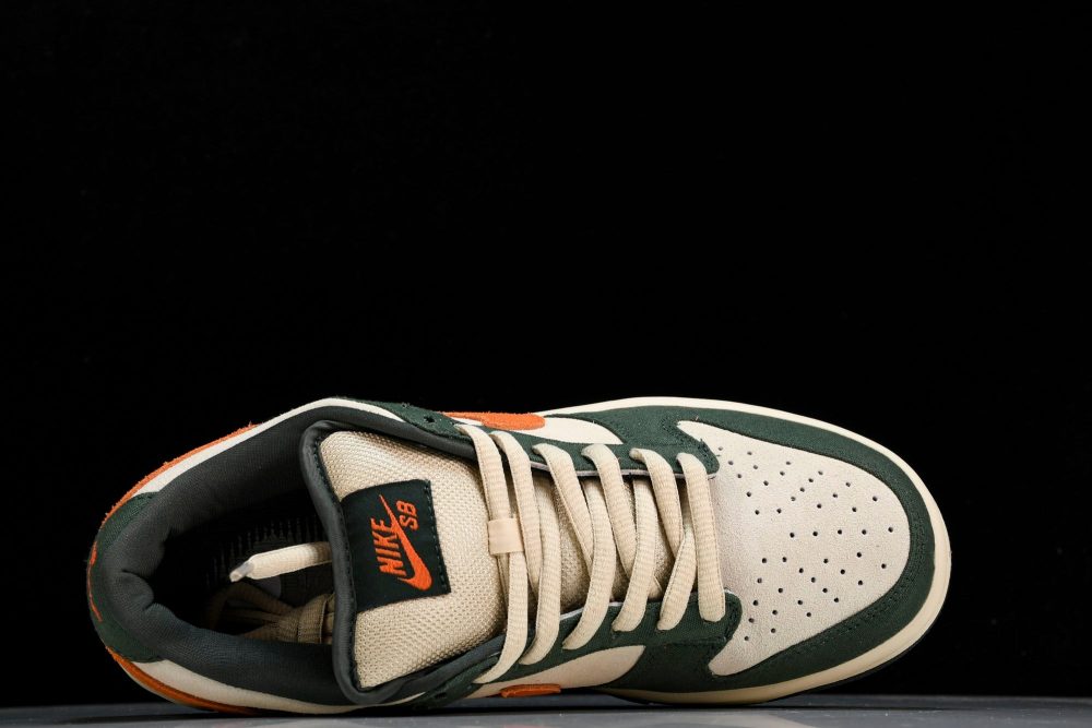 SB Dnk Low 'Eire' - Image 4