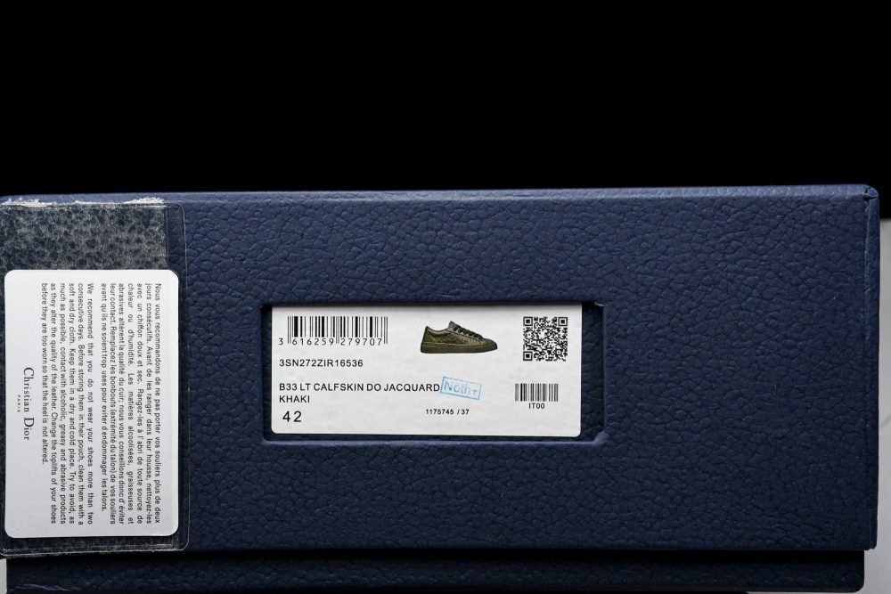 D1or B33 Gravity Leather 'Oblique Triple Khaki' - Image 25