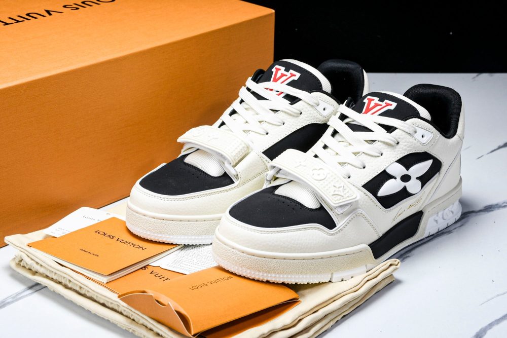 Louis Vuittоп Trainer Low Velcro Strap 'Black White' - Image 17