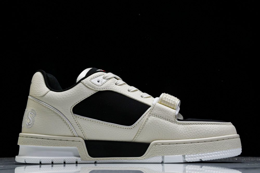 Louis Vuittоп Trainer Low Velcro Strap 'Black White' - Image 3