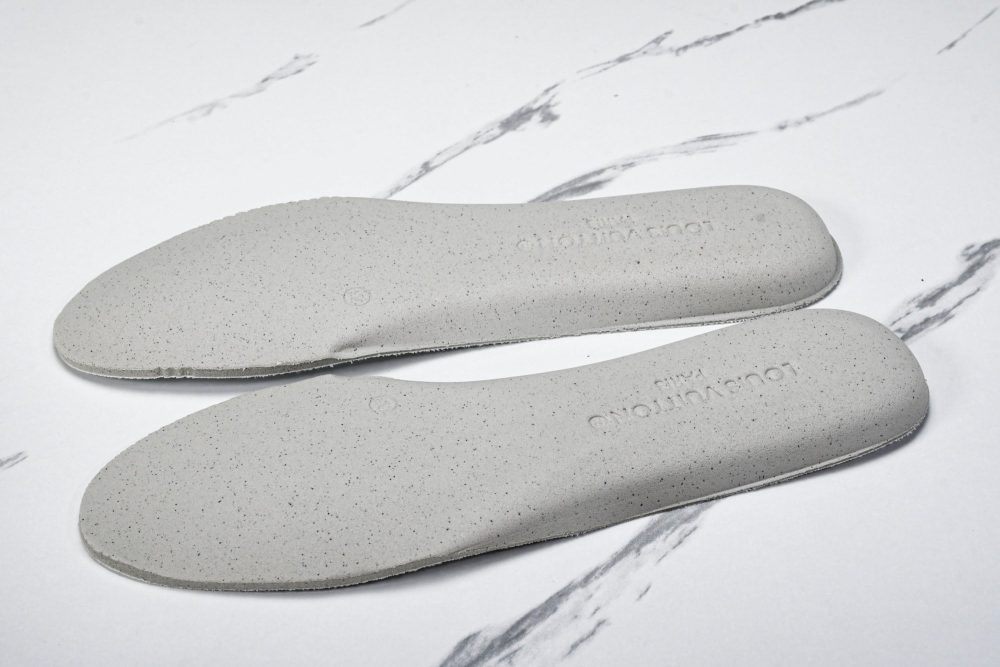 Louis Vuittоп Trainer Low 'White Embossed' - Image 16