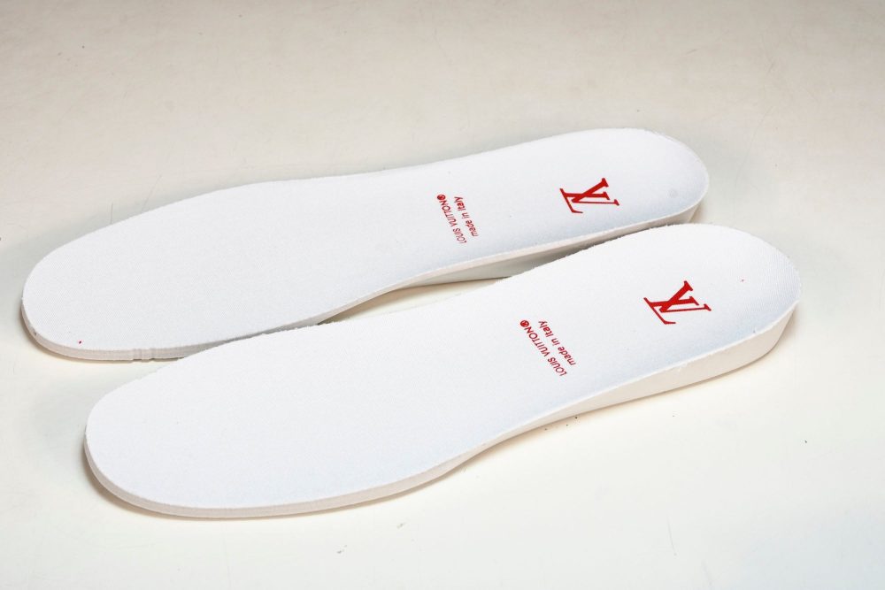 Louis Vuittоп Trainer Low 'Red Monogram Textile' - Image 16