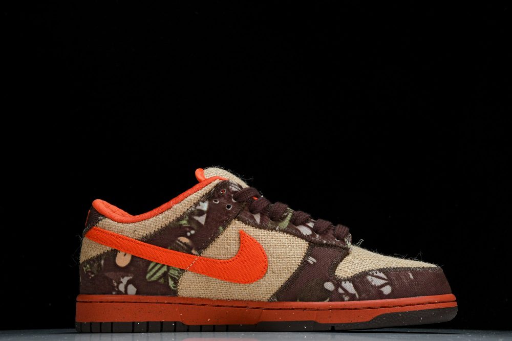 SB Dnk Low x Reese Forbes 'Hunter' - Image 3