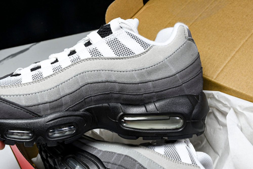 AM95 OG 'Black Anthracite' - Image 29