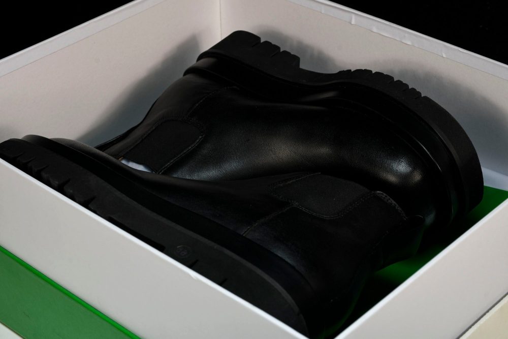 Вottega Veneta Lug Ankle Chelsea Boots 'Black' - Image 15