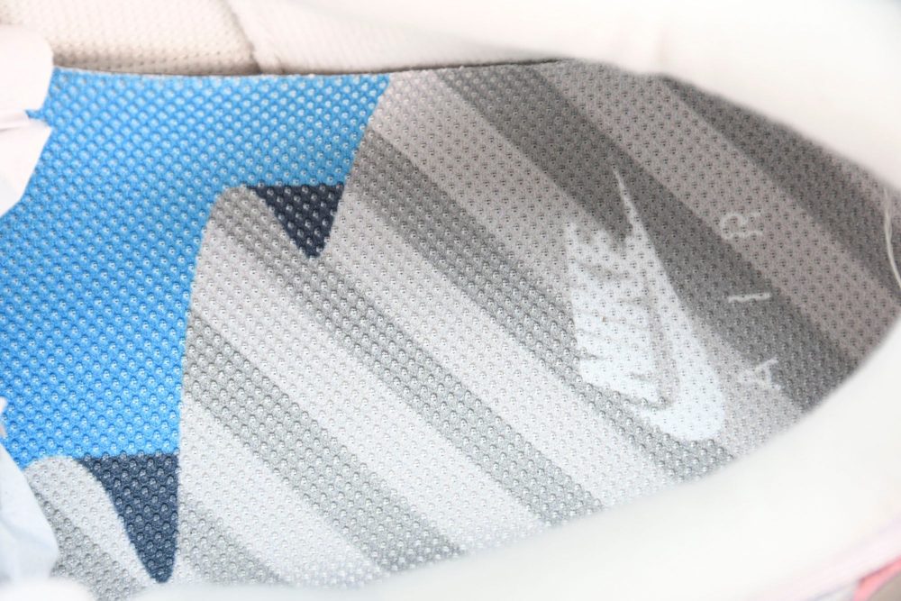 AM1 x Parra - Image 13