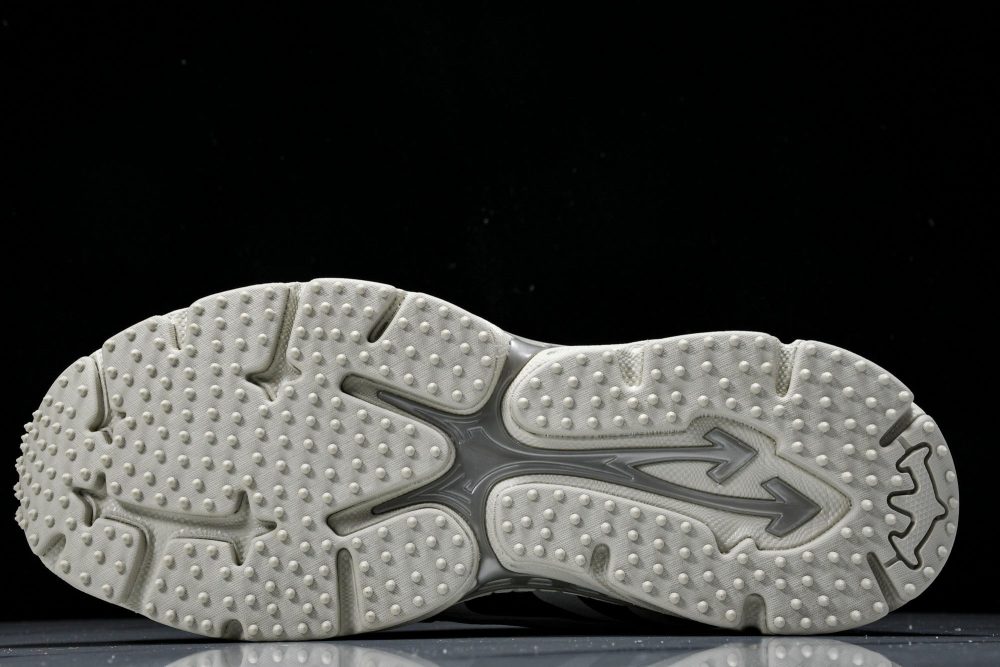 Off-White "Be Right Back" Sneaker 'Paris' - Image 5