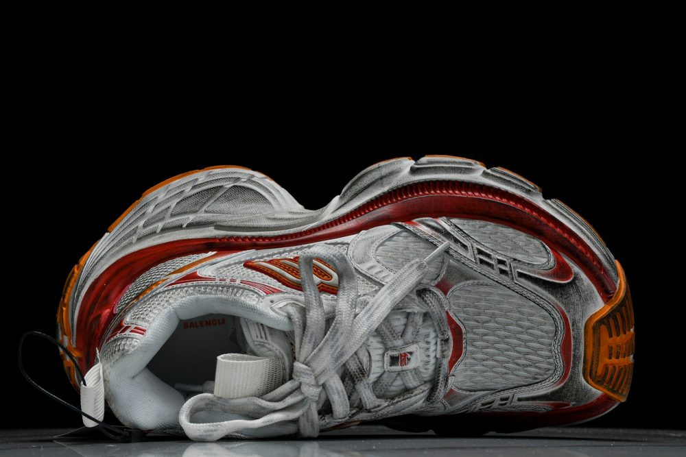10XL Sneaker 'White Red Orange' - Image 4