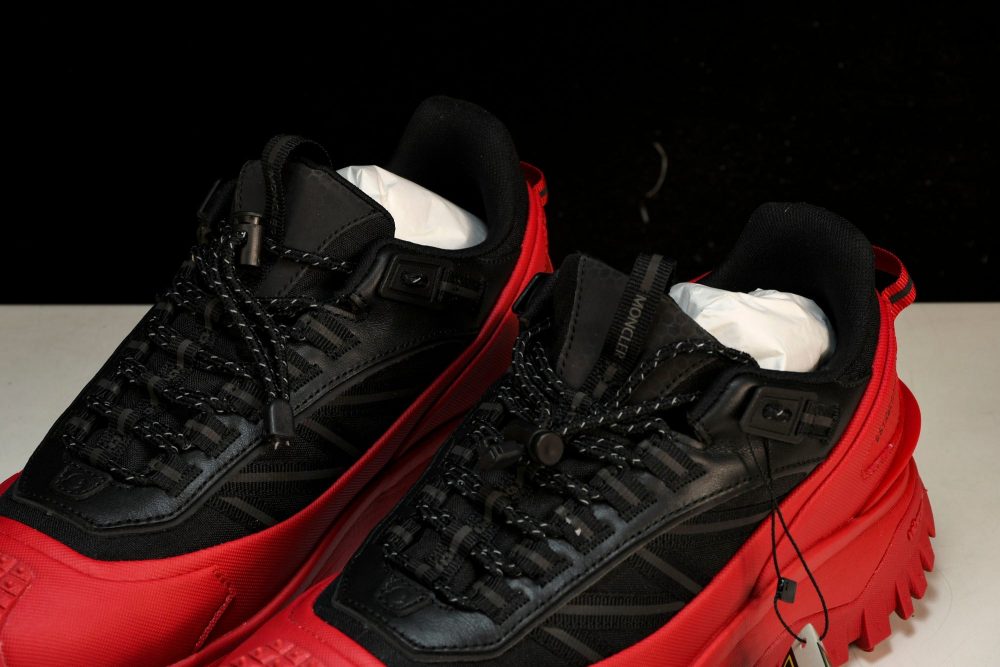 Moncler Trailgrip GTX 'Red Black' - Image 20