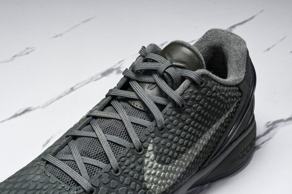 Kobe 6 'Fade to Black' - Image 11