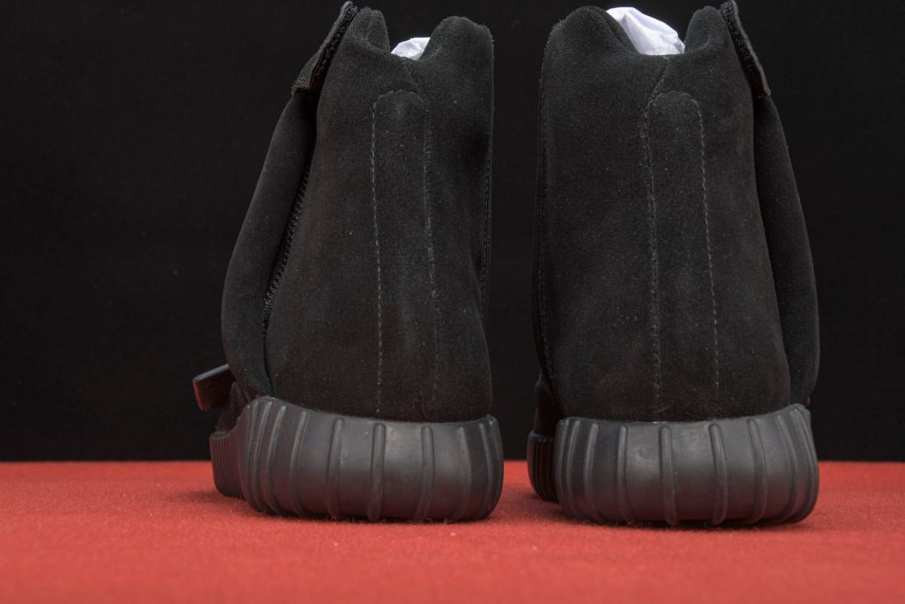 Yzy Boost 750 Triple Black - Image 7