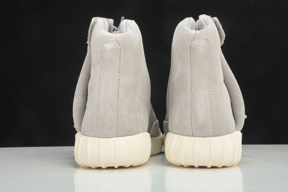 Yzy Boost 750 OG Carbon - Image 7