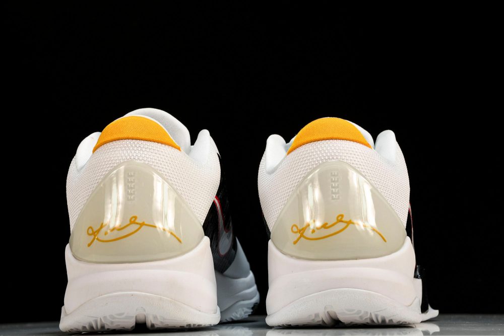 Kobe 5 Protro 'Bruce Lee Alternate' - Image 7