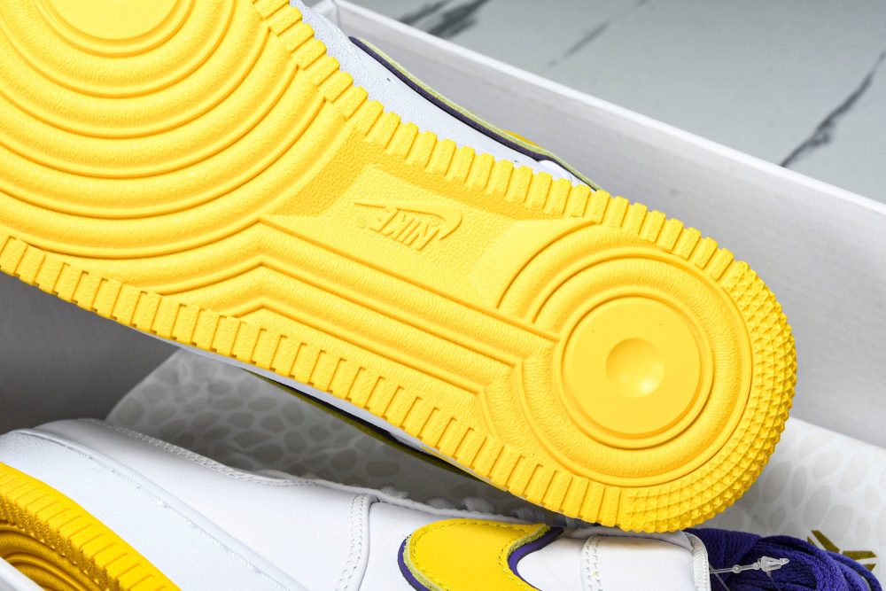 AF1 Kobe Bryant 'Lakers Home White' - Image 19