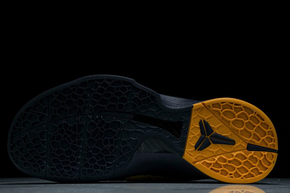 Kobe 6 'Imperial Purple' - Image 5