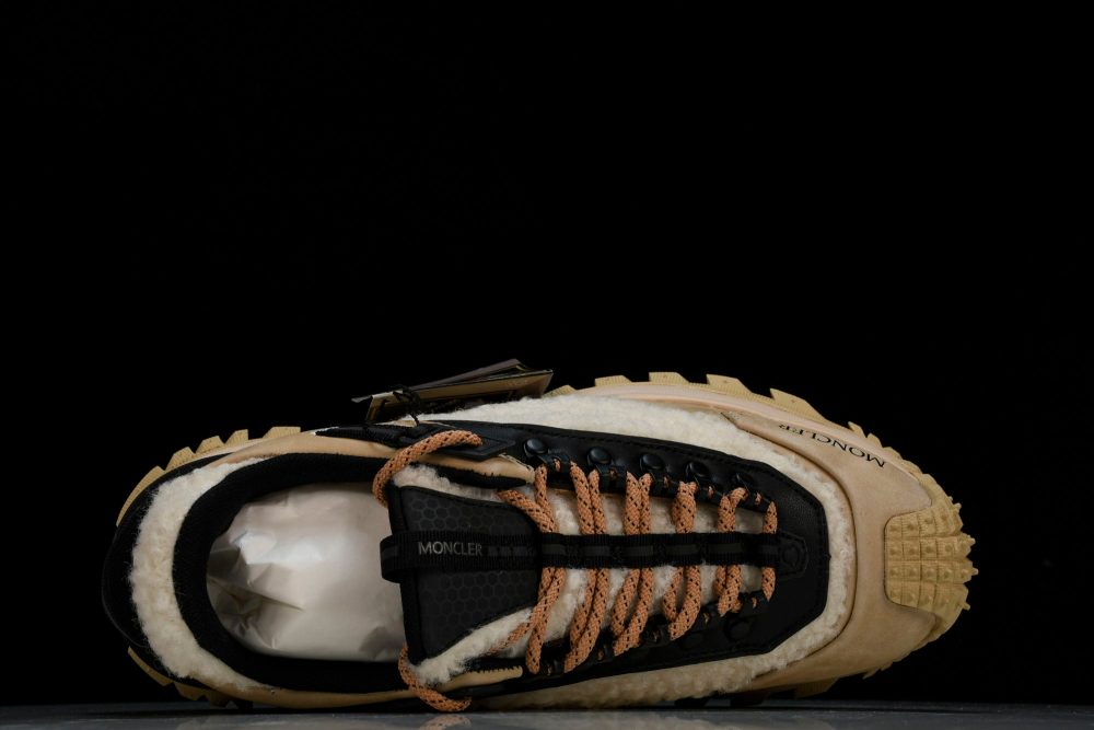 Moncler Trailgrip GTX 'Beige Fur' - Image 4