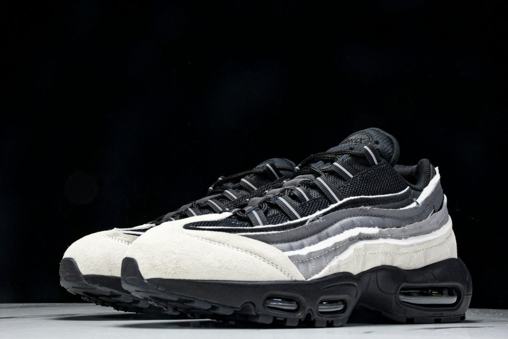 Comme des Garcons x AM95 'Grey' - Image 2