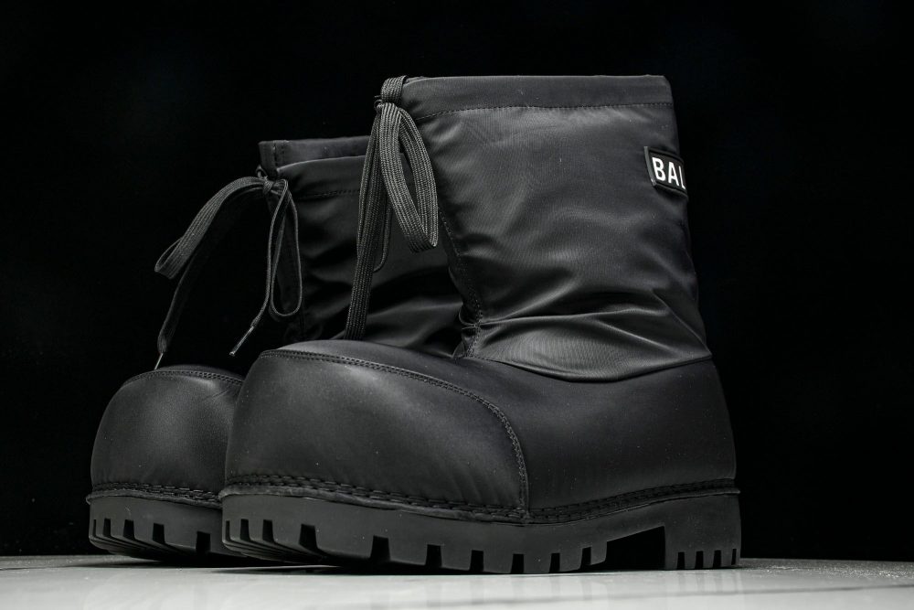 Вalenciaga Alaska Low Boot 'Black' - Image 2