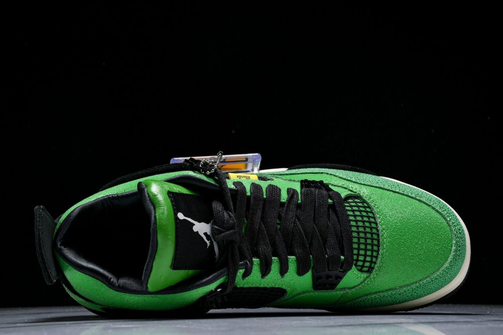 AJ4 Retro 'Manila' (Special Box) - Image 4
