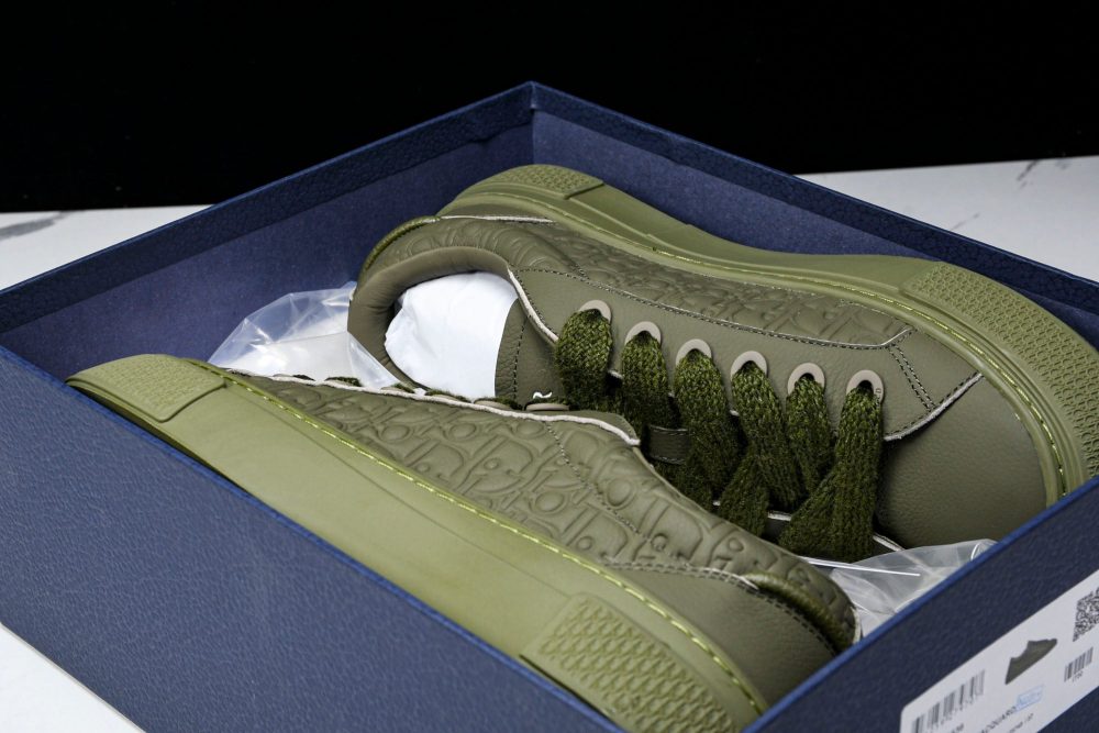 D1or B33 Gravity Leather 'Oblique Triple Khaki' - Image 29