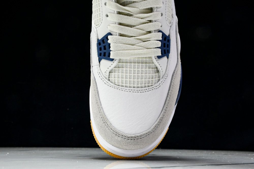 AJ4 Retro SB 'Navy' - Image 6