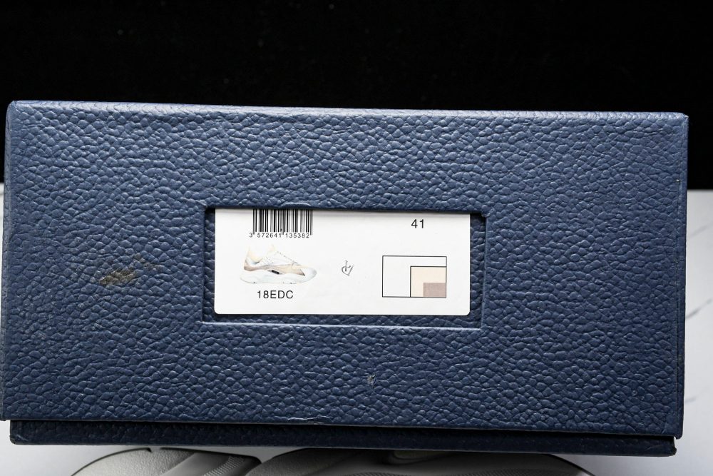 D1or B22 'White Beige Silver' - Image 25