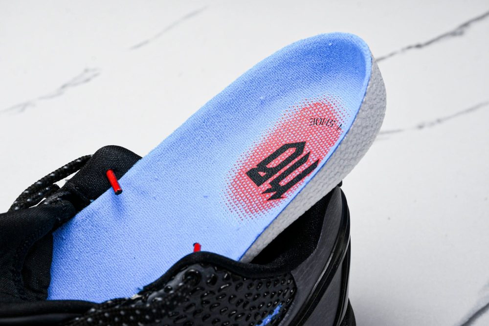 Kobe 6 'Dark Knight' - Image 13