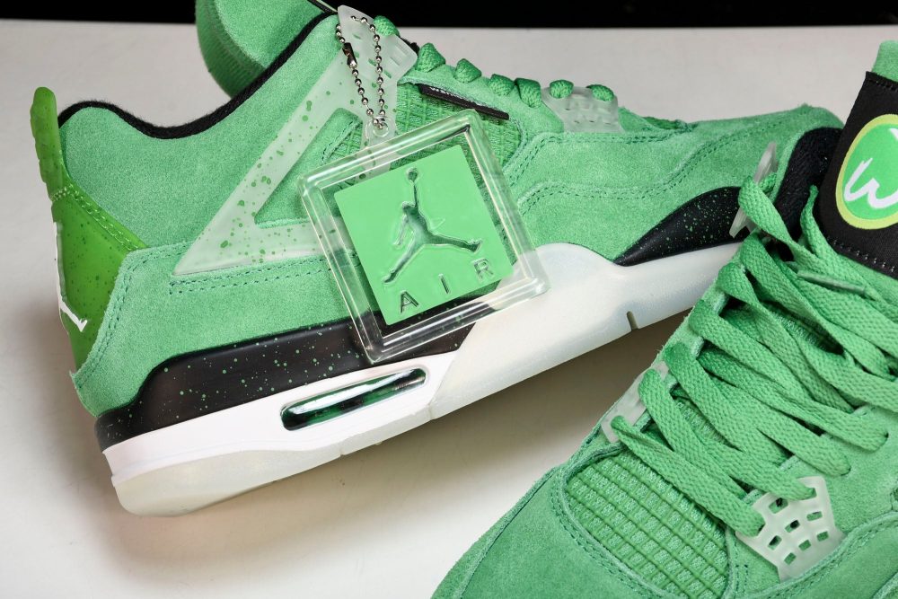 AJ4 Retro Wahlburgers - Image 9