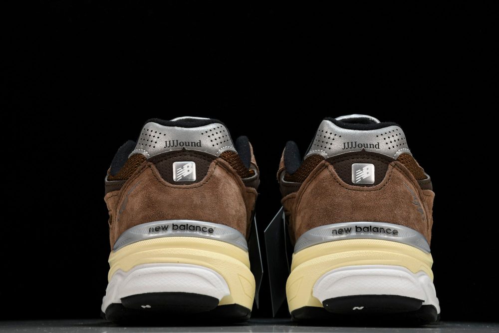 NB 990v3 x JJJJound 'Montréal' - Image 7