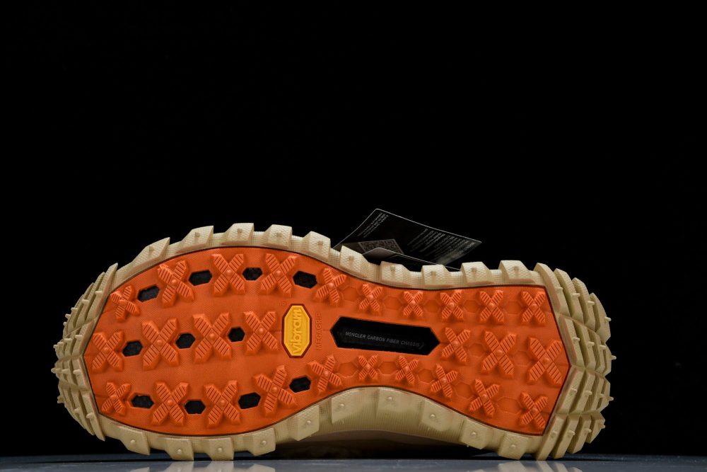 Moncler Trailgrip GTX 'Beige Fur' - Image 5