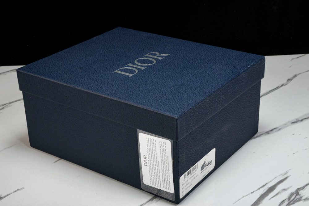 D1or B57 Mid-Top "Black White' - Image 26