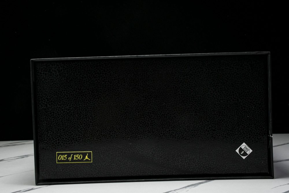 AJ4 Retro 'Manila' (Special Box) - Image 31