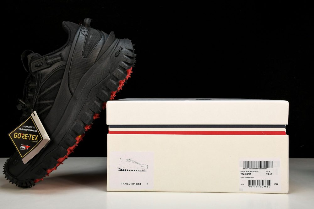 Moncler Trailgrip GTX 'Black' - Image 23