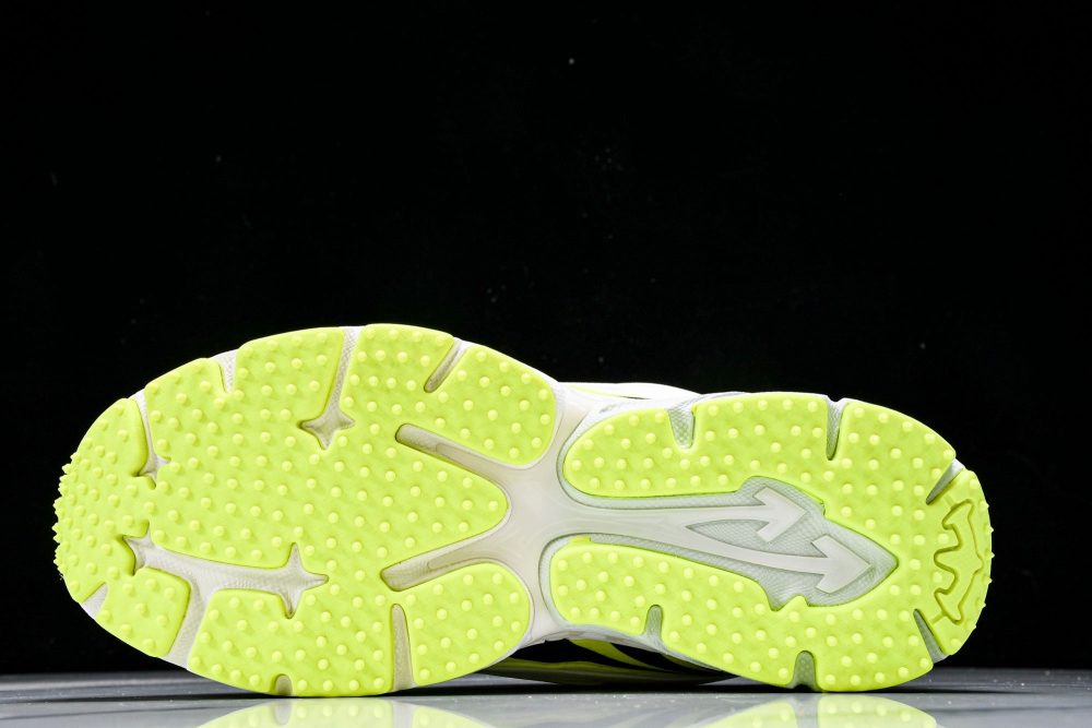 Off-White "Be Right Back" Sneaker 'White Fluorescent' - Image 5