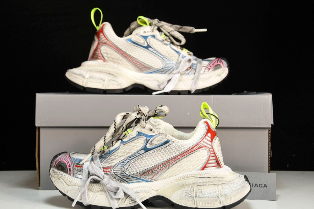 3XL Sneaker 'White Red Blue' - Image 25