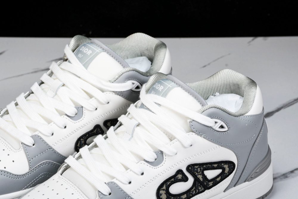 D1or B57 Mid-Top "Grey White' - Image 18