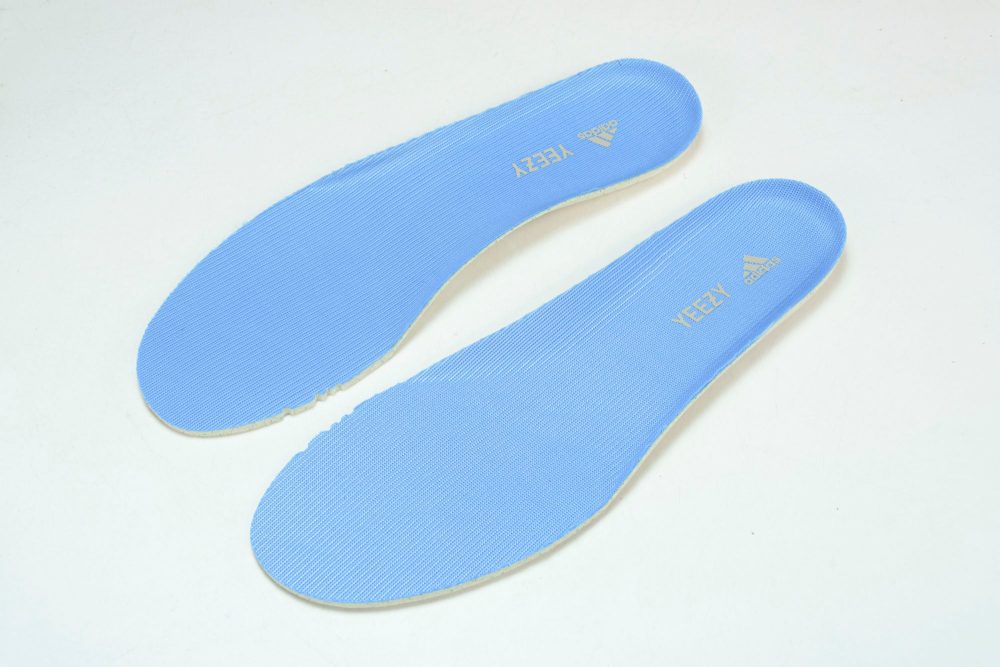 Yzy Boost 700 Bright Blue - Image 17